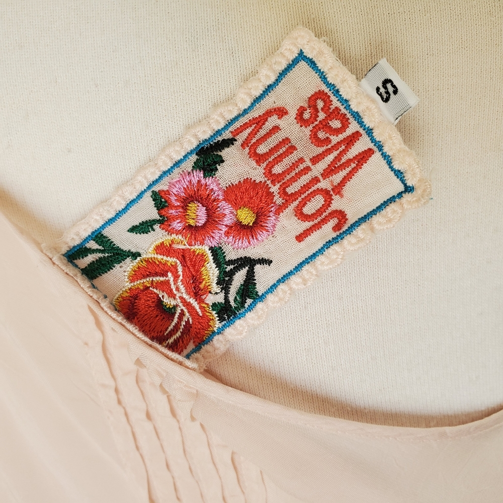 Johnny Was Embroidered Blouse - Picture 5 of 5